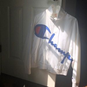 Champion wind breaker